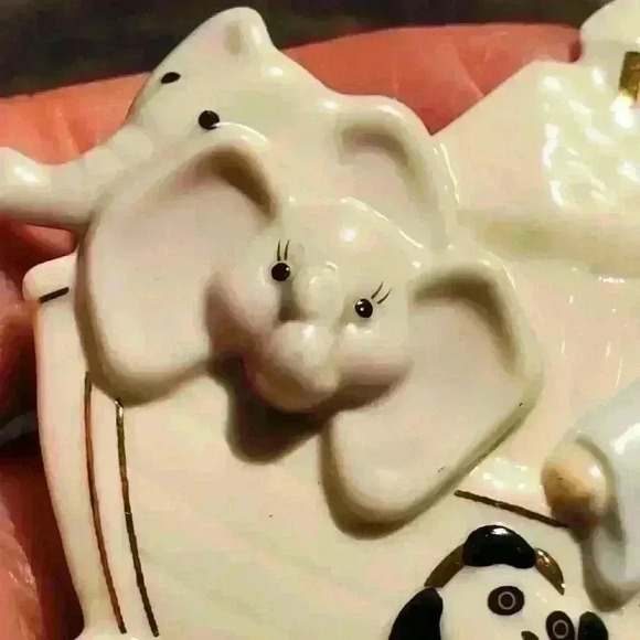 LENOX Noa's Ark ORNAMENT - Picture 3 of 10